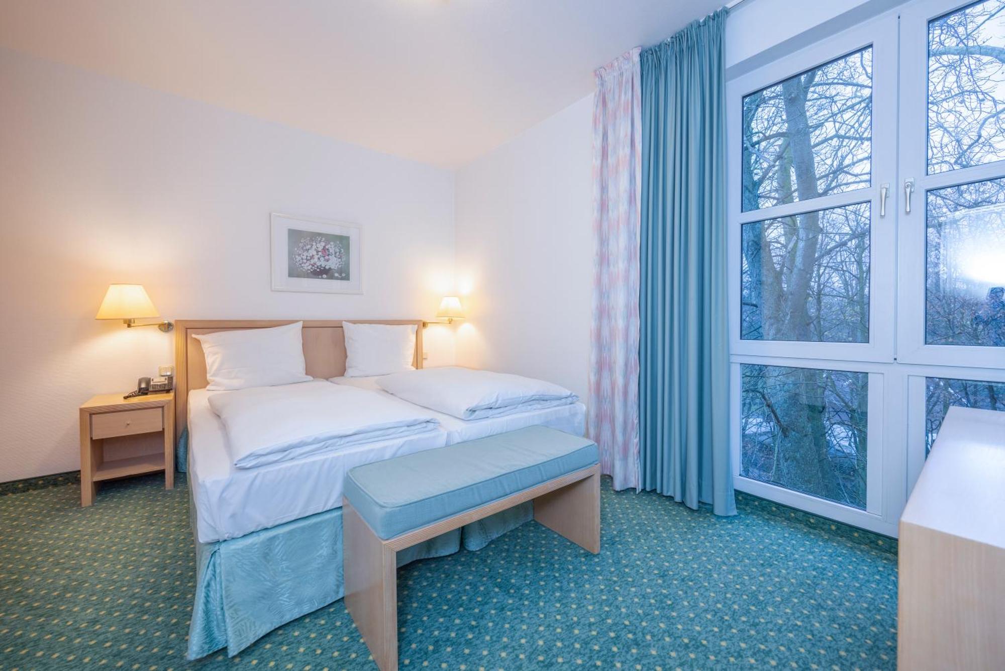 Fletcher Waldhotel Nordrhein-Westfalen Хайлигенхаус Экстерьер фото