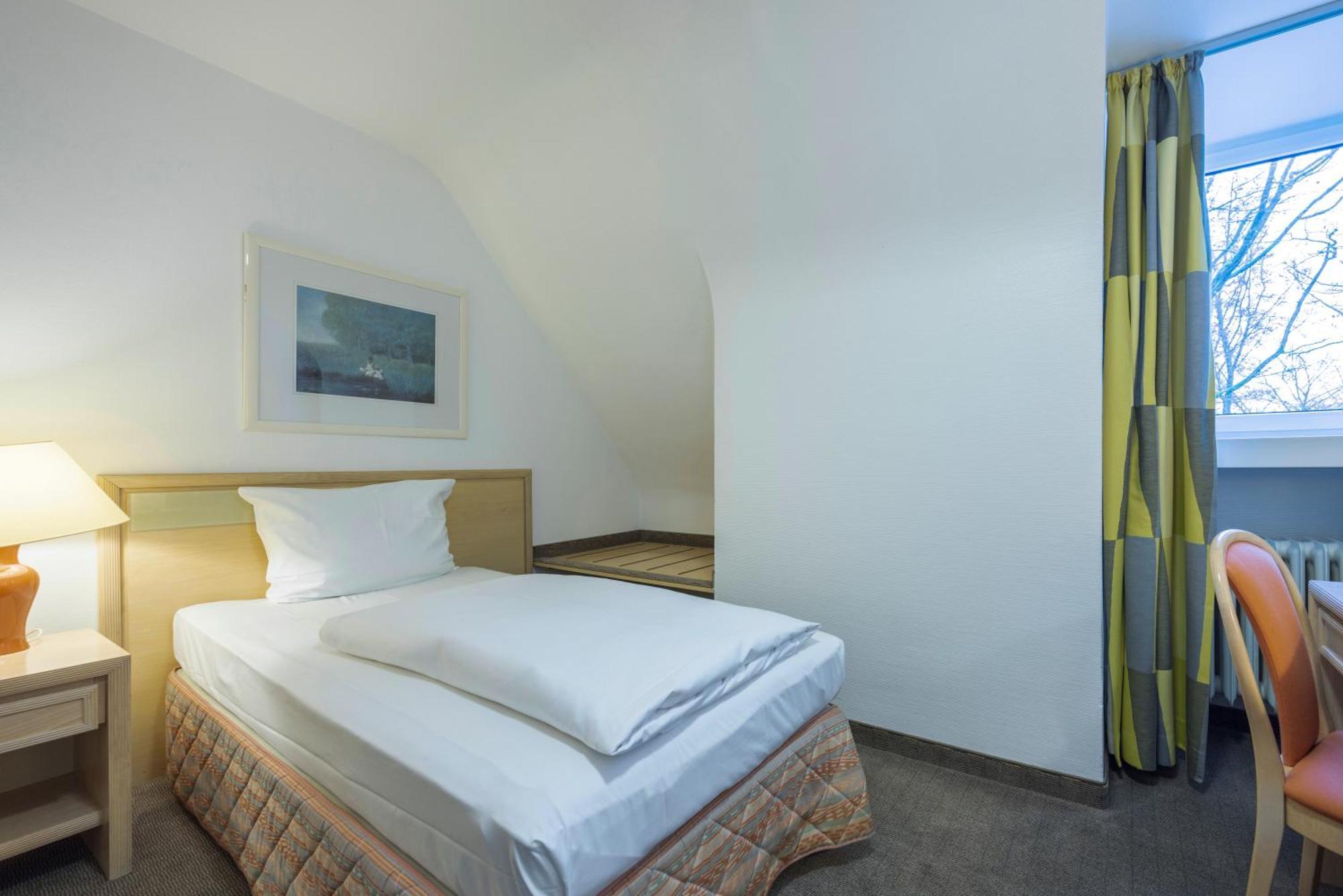 Fletcher Waldhotel Nordrhein-Westfalen Хайлигенхаус Экстерьер фото